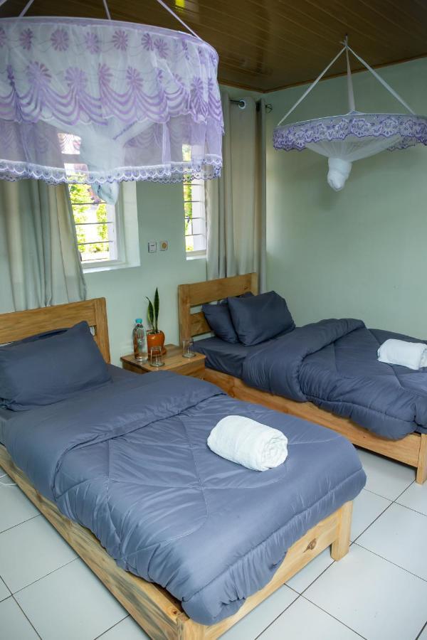 Tugende Hostel Kigali Exterior photo